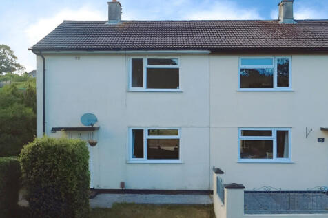 2 bedroom semi-detached house for sale