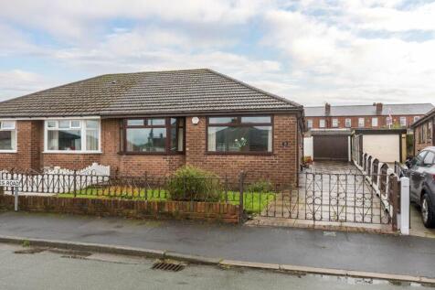 3 bedroom semi-detached bungalow for sale