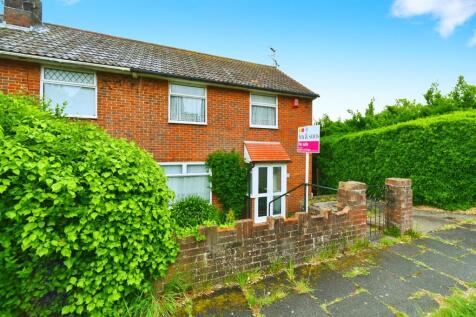 5 bedroom semi-detached house for sale