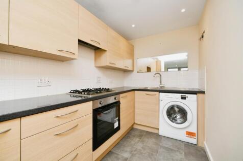 1 bedroom flat for sale