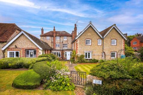 3 bedroom cottage for sale