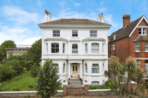 4 bedroom apartment for sale