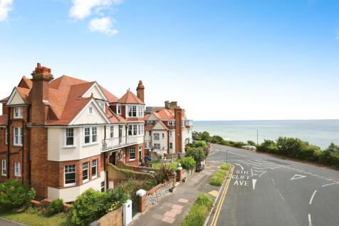 4 bedroom apartment for sale