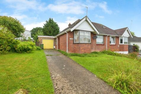 2 bedroom semi-detached bungalow for sale