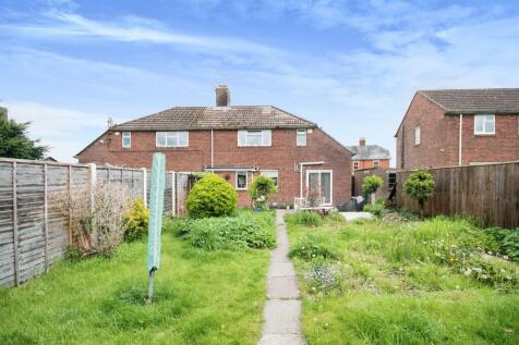 2 bedroom semi-detached house for sale