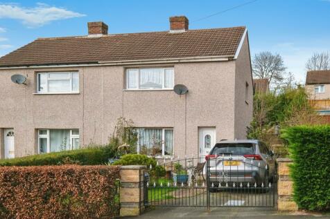 2 bedroom semi-detached house for sale