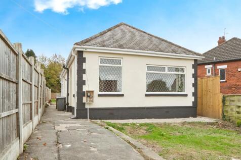 2 bedroom detached bungalow for sale