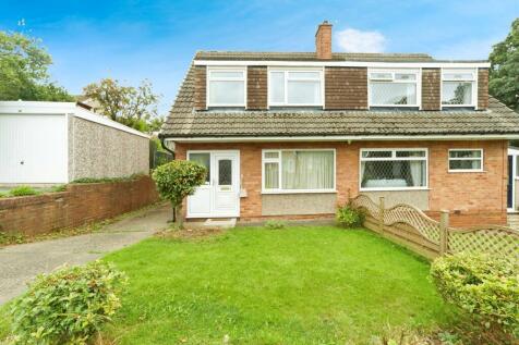 3 bedroom semi-detached bungalow for sale