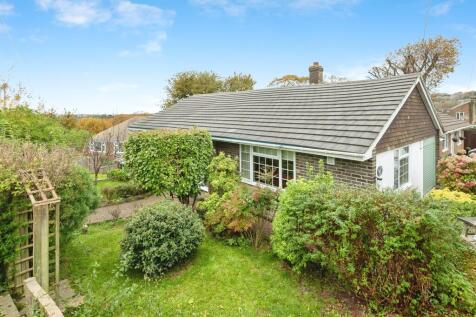 3 bedroom semi-detached bungalow for sale