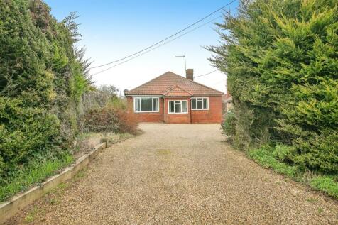 2 bedroom detached bungalow for sale