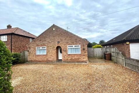 3 bedroom detached bungalow for sale