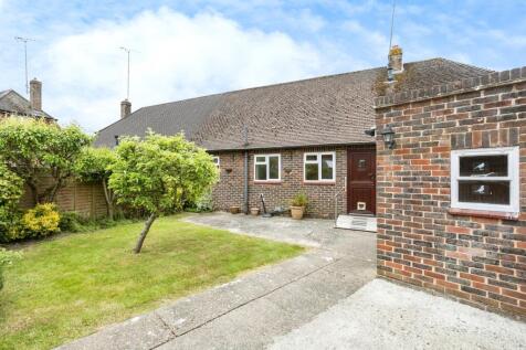 3 bedroom semi-detached bungalow for sale