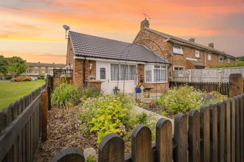 1 bedroom terraced bungalow for sale