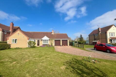 3 bedroom detached bungalow for sale