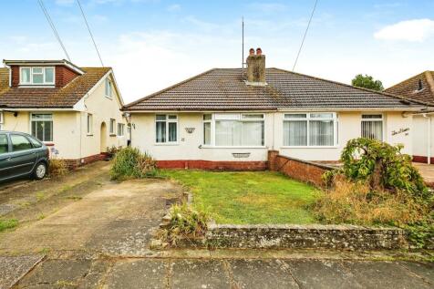 2 bedroom semi-detached bungalow for sale