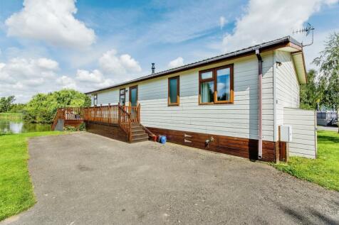 3 bedroom lodge for sale