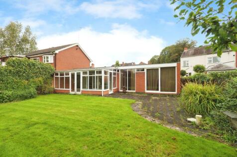 3 bedroom detached bungalow for sale