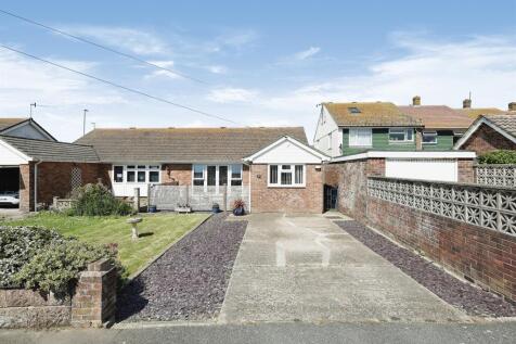 3 bedroom semi-detached bungalow for sale