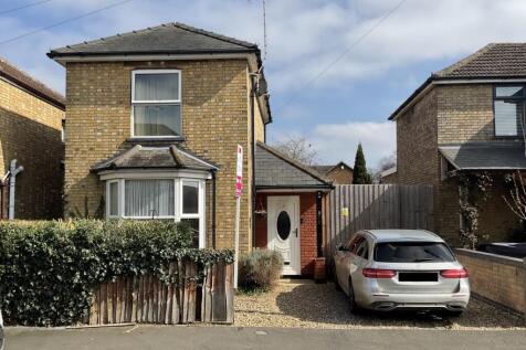 3 bedroom detached house for sale