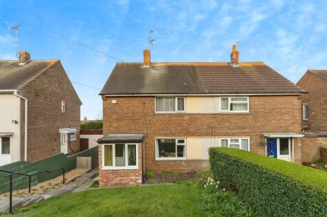 2 bedroom semi-detached house for sale