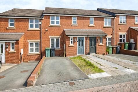 4 bedroom town house for sale