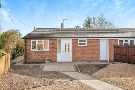 2 bedroom semi-detached bungalow for sale