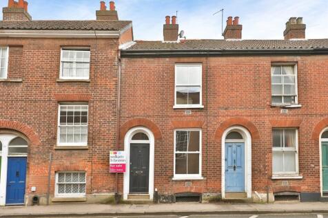 2 bedroom terraced house for sale