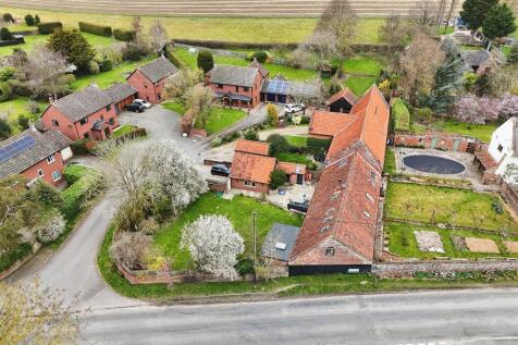 4 bedroom barn conversion for sale