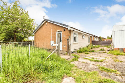 2 bedroom semi-detached bungalow for sale