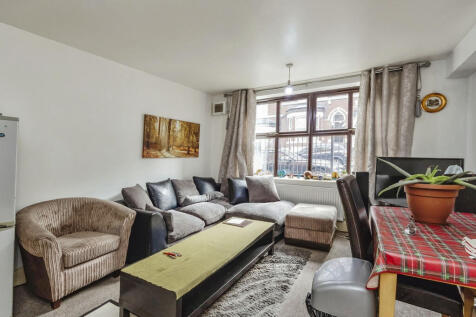 2 bedroom ground floor flat for sale