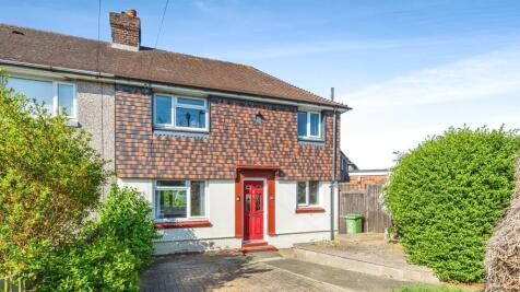2 bedroom semi-detached house for sale