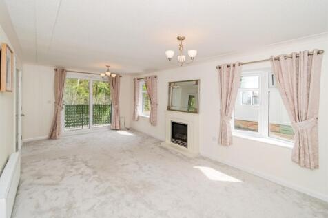 2 bedroom park home for sale