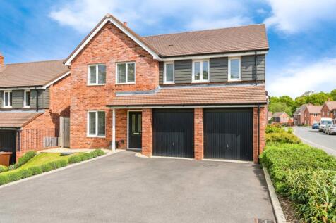 5 bedroom detached house for sale