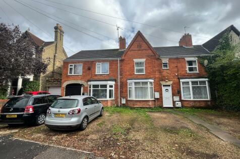 7 bedroom semi-detached house for sale