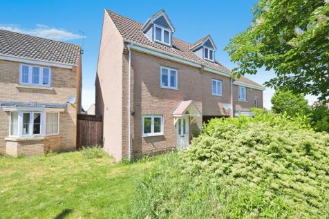 4 bedroom terraced house for sale