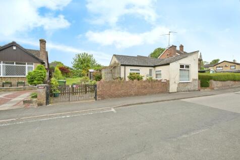 4 bedroom detached bungalow for sale
