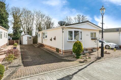 2 bedroom park home for sale