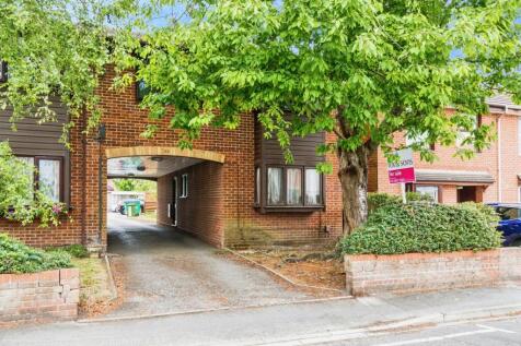 1 bedroom flat for sale