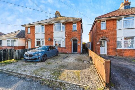 1 bedroom maisonette for sale
