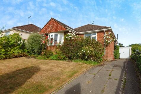 2 bedroom detached house for sale