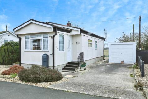2 bedroom park home for sale