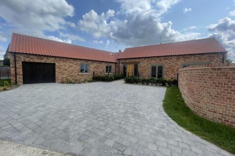 3 bedroom barn conversion for sale