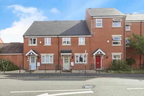3 bedroom town house for sale
