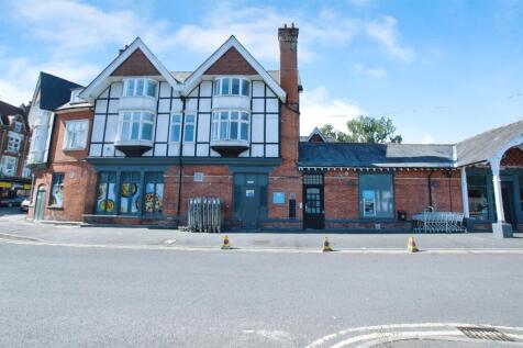 1 bedroom flat for sale