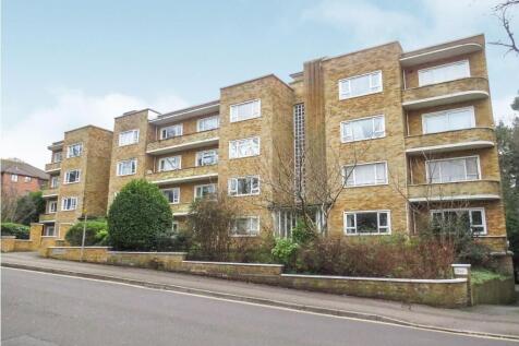 2 bedroom ground floor flat for sale