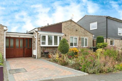 2 bedroom detached bungalow for sale