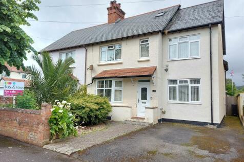 5 bedroom semi-detached house for sale