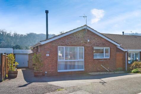 2 bedroom detached bungalow for sale