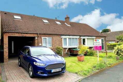 4 bedroom semi-detached bungalow for sale