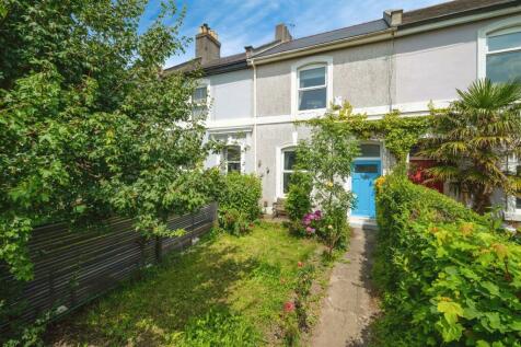 4 bedroom terraced house for sale